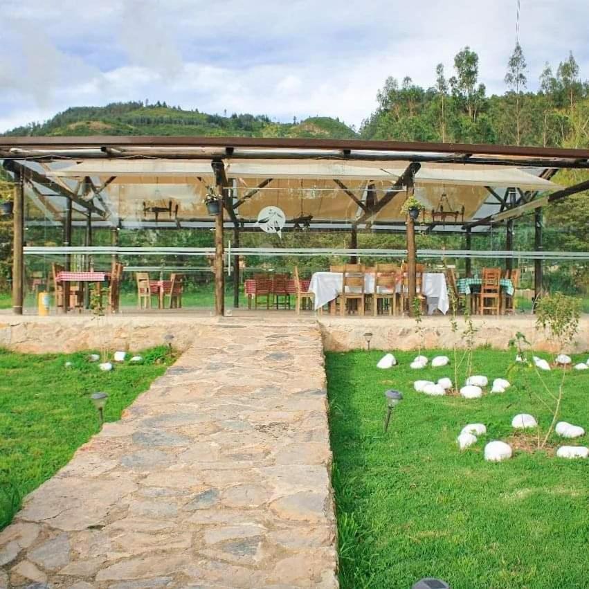 Hospedaje Villa Eucalyptus Нобса Экстерьер фото